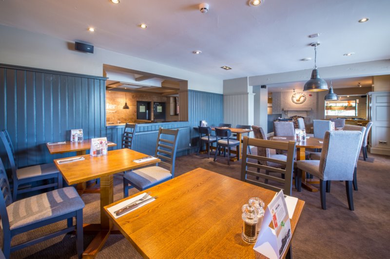 Images Kingswinford Beefeater