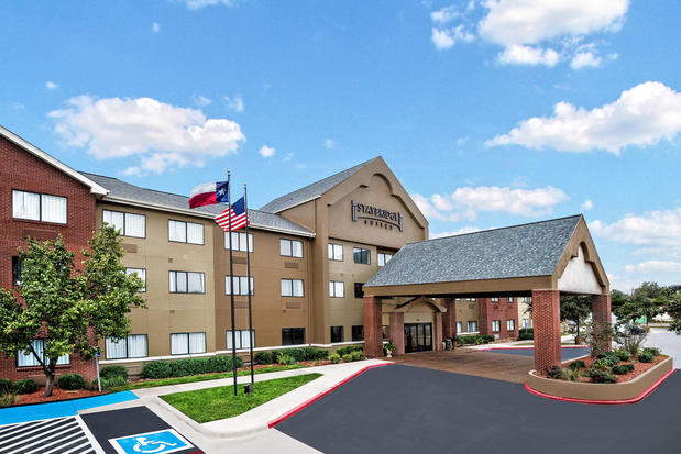 Images Staybridge Suites Lubbock - University Area by IHG