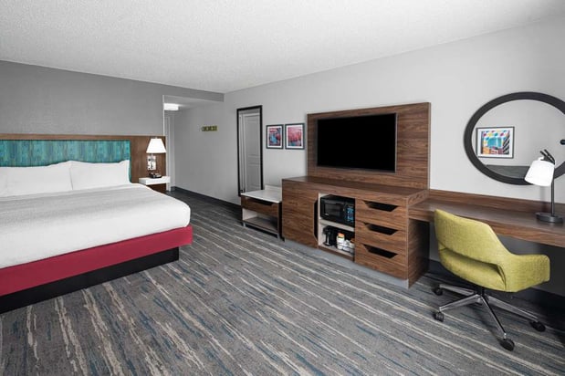 Images Hampton Inn & Suites Grand Rapids-Airport 28th St