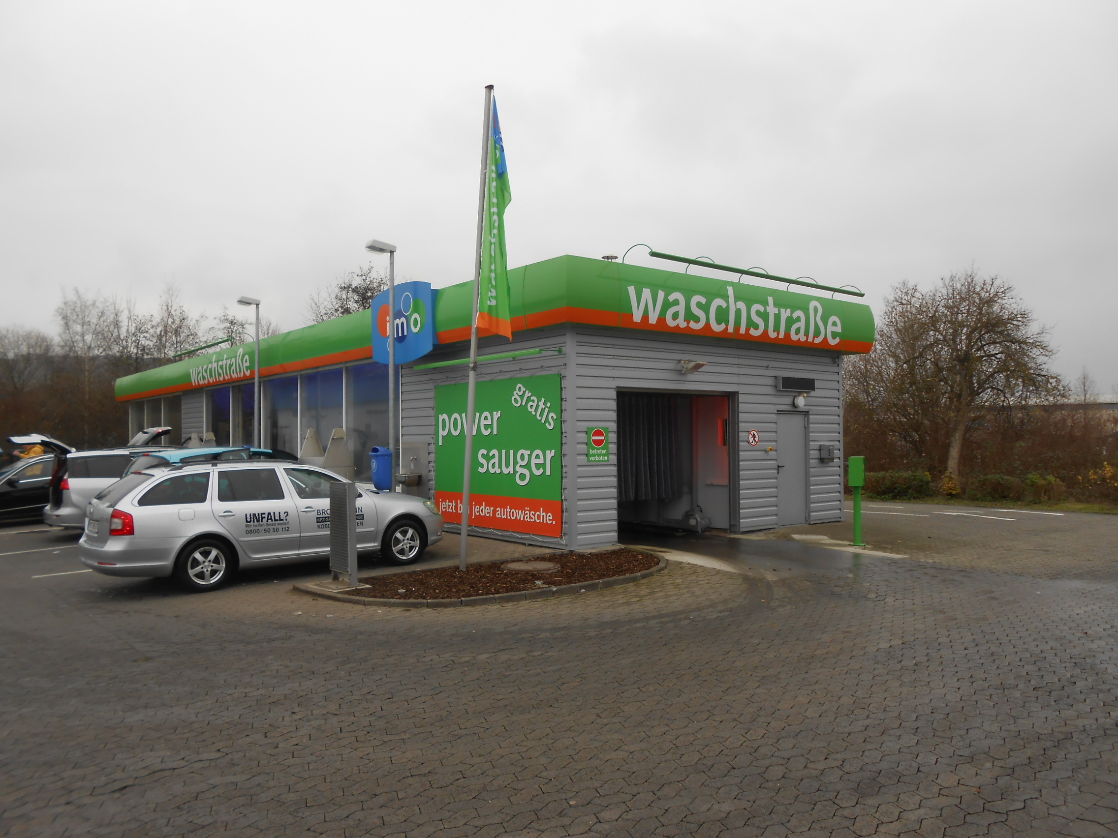 IMO Car Wash, Industriestr. 1 a in Mülheim-Kärlich