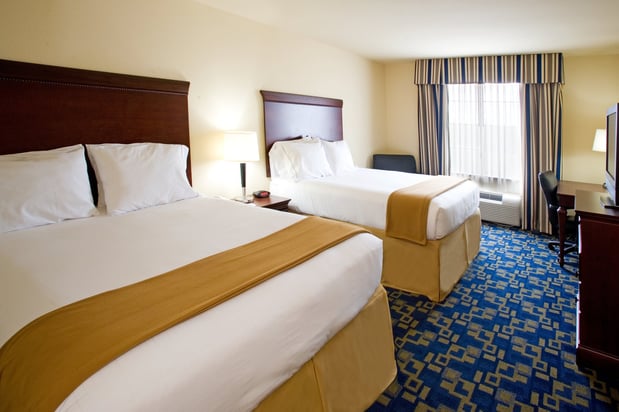 Images Holiday Inn Express & Suites Jourdanton-Pleasanton by IHG