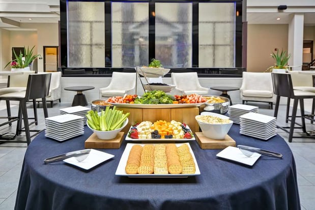 Images Embassy Suites by Hilton Charlotte