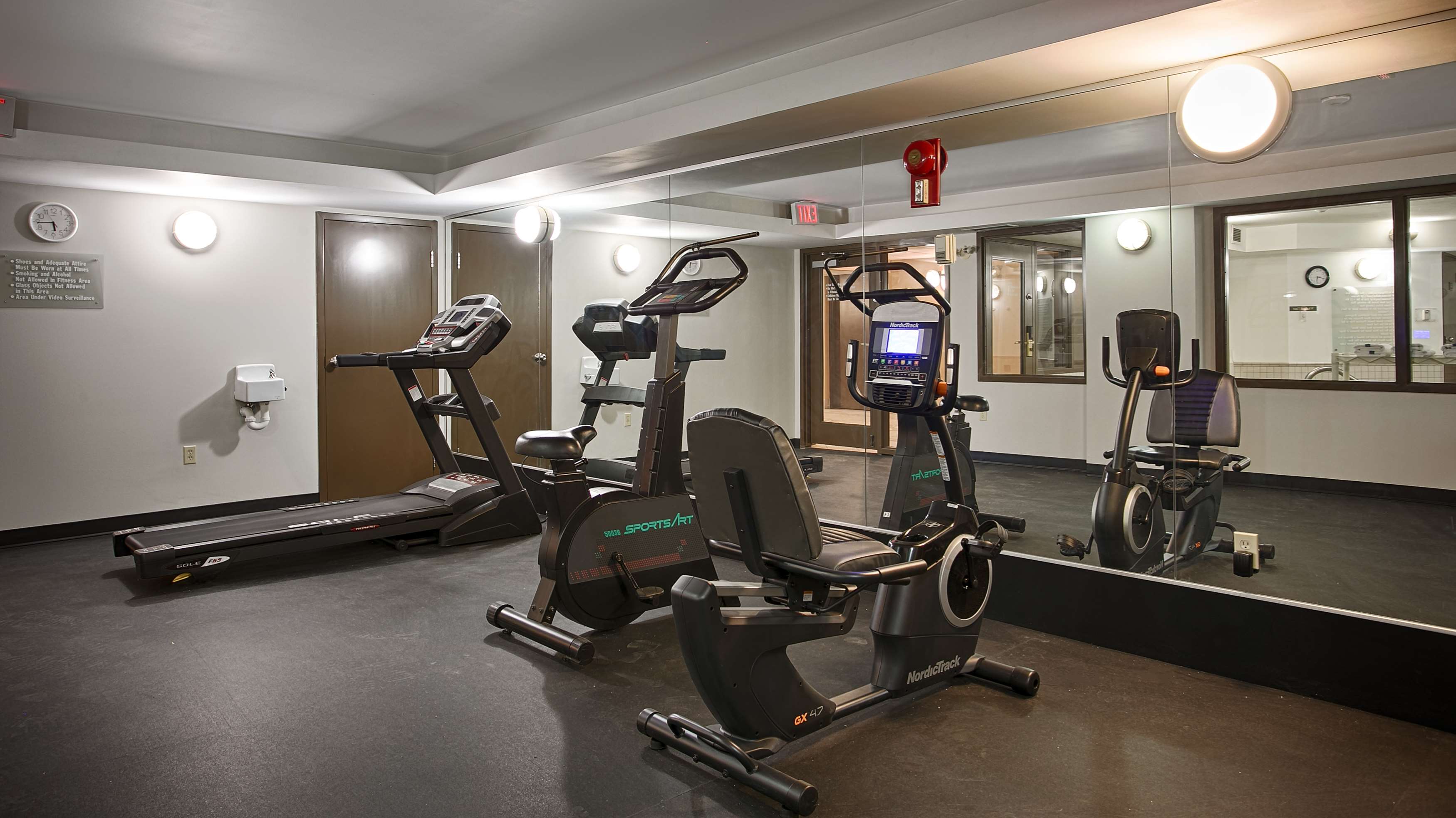 Best Western Airdrie in Airdrie: Fitness Center