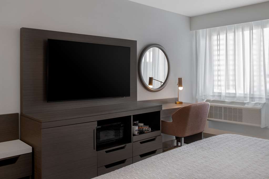 Images Hampton Inn by Hilton Winnipeg Downtown