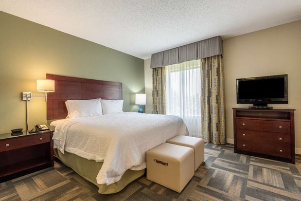 Images Hampton Inn & Suites Orlando-South Lake Buena Vista