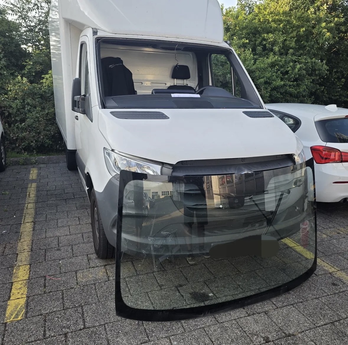 Bilder AUTOGLASDOC - Scheiben Austausch und Steinschlag Reparatur