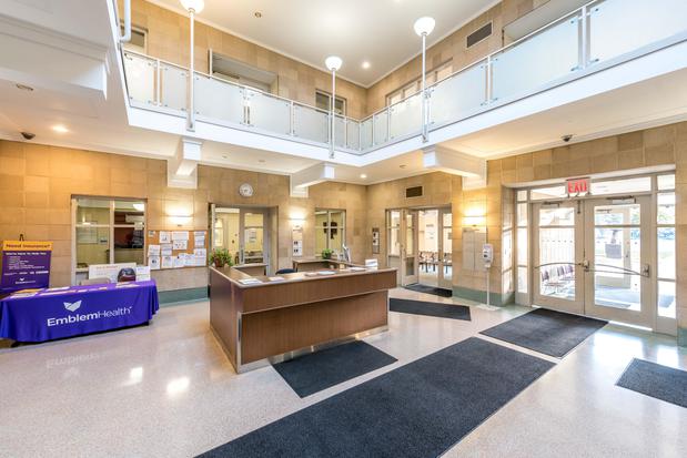 Images AdvantageCare Physicians - Bedford Medical Office