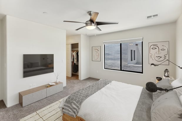 Images Galeria del Rio Townhomes