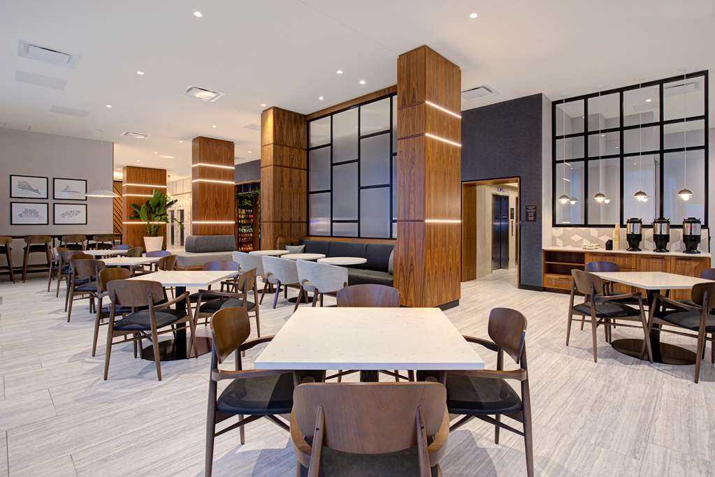 Homewood Suites by Hilton Montreal Downtown