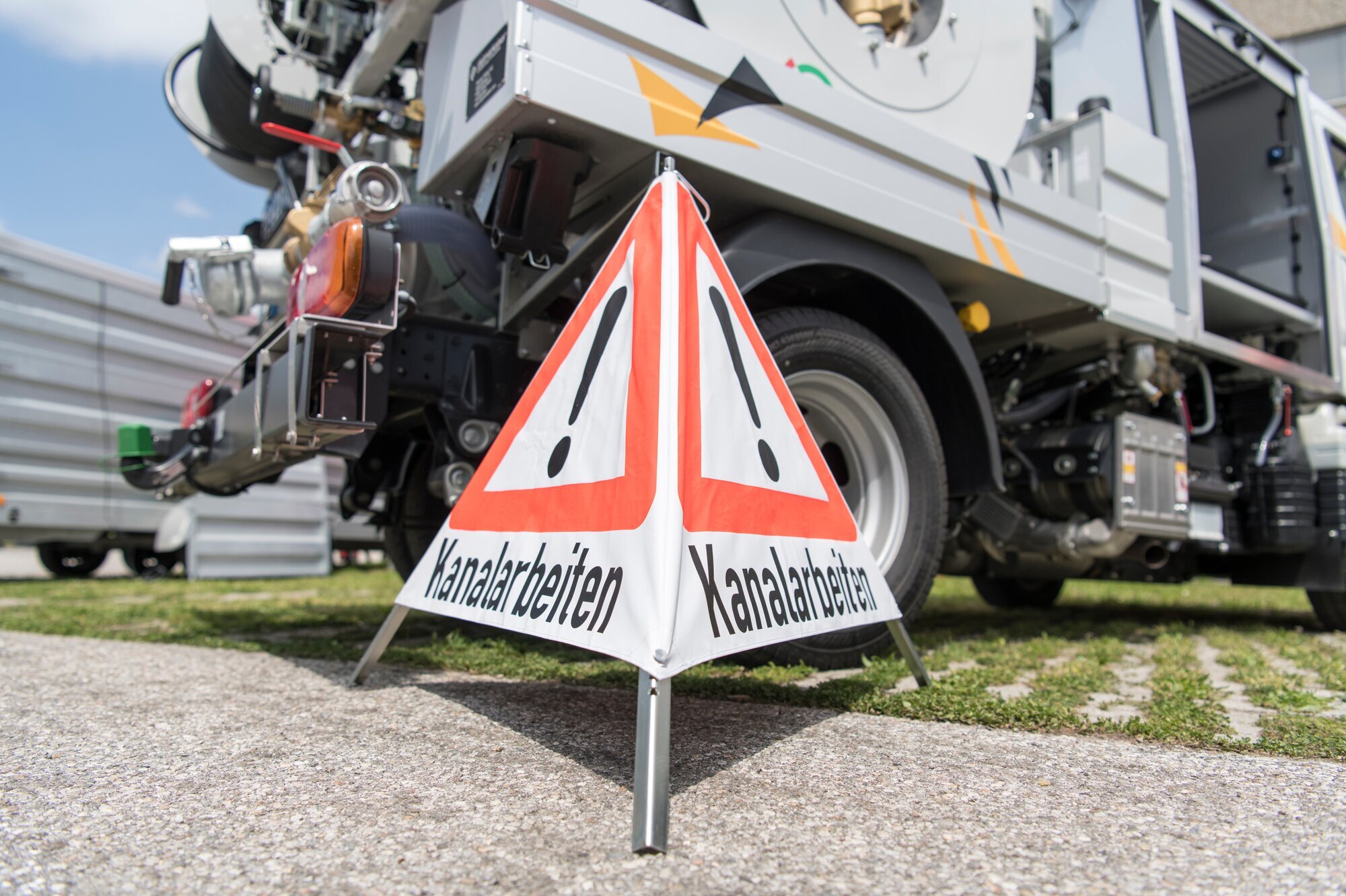 Rohr- & Kanaltechnik Aar-Einrich  Rohrreinigung Limburg, Diez & Umgebung, Brückenstraße 18 in Hahnstätten