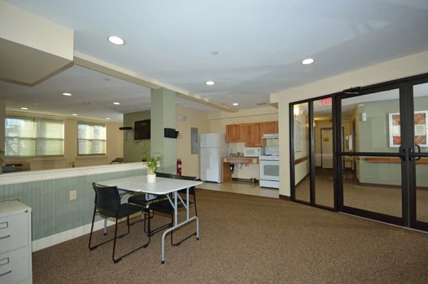Images Sycamore Place Apartments