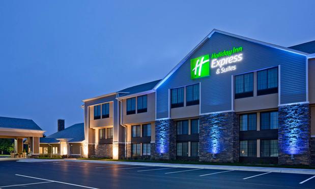 Images Holiday Inn Express & Suites Willmar, an IHG Hotel