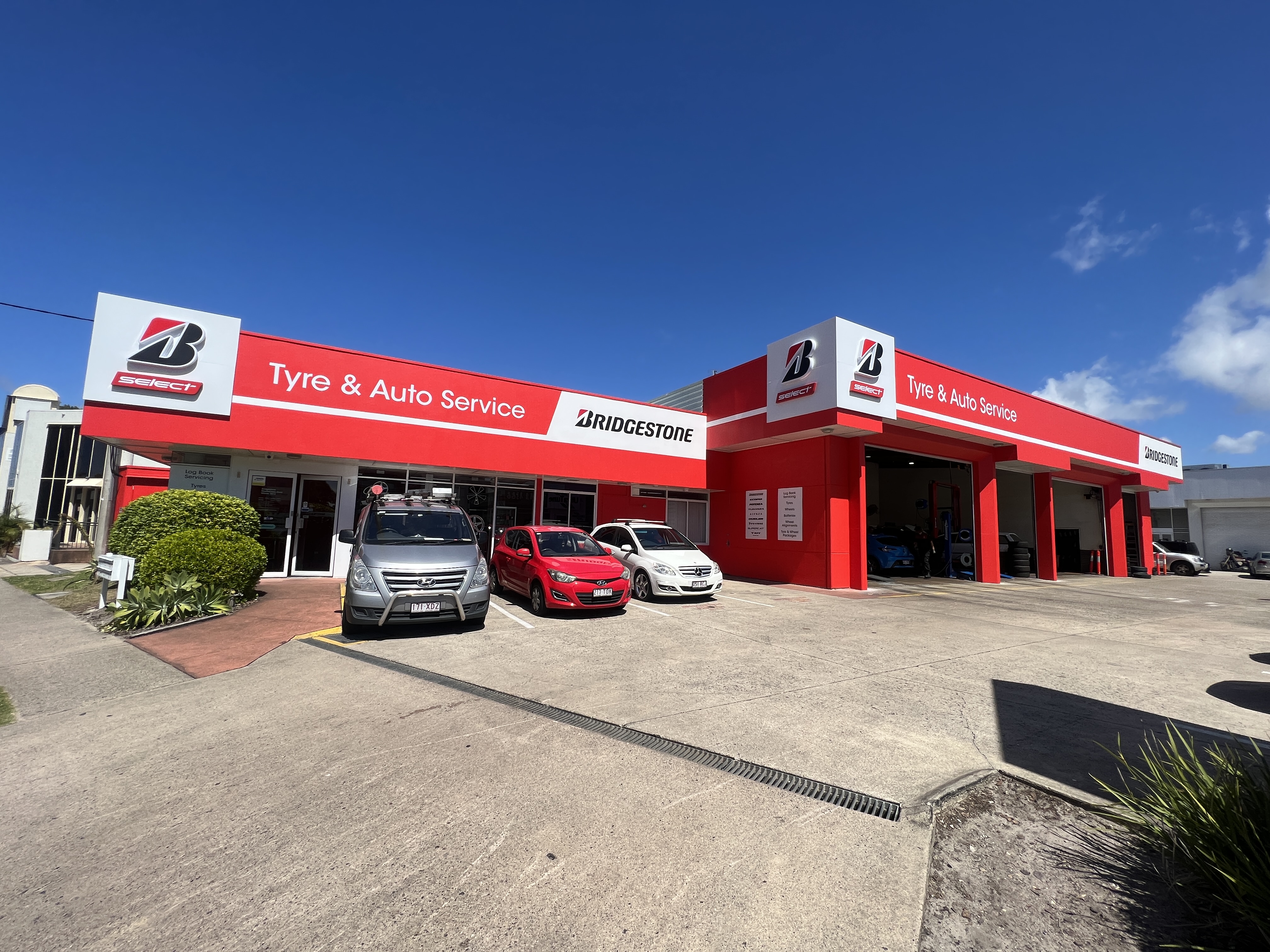 Images Bridgestone Select Tyre & Auto Success