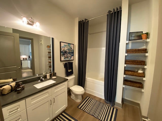 Bathroom with Bath Tub