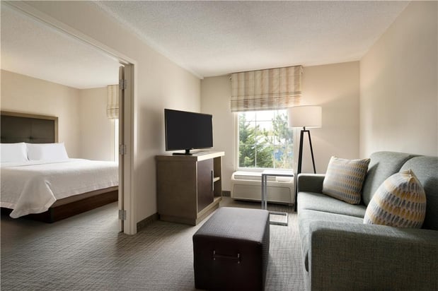 Images Hampton Inn & Suites Newport/Middletown