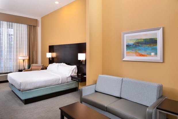 Images Holiday Inn Express & Suites Austin South by IHG