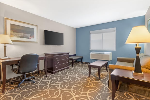 Images Best Western Plus Eau Claire Conference Center