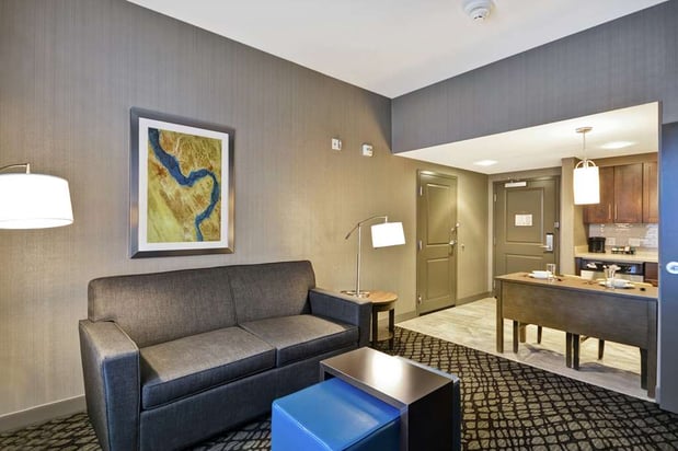 Images Homewood Suites by Hilton Warren Detroit