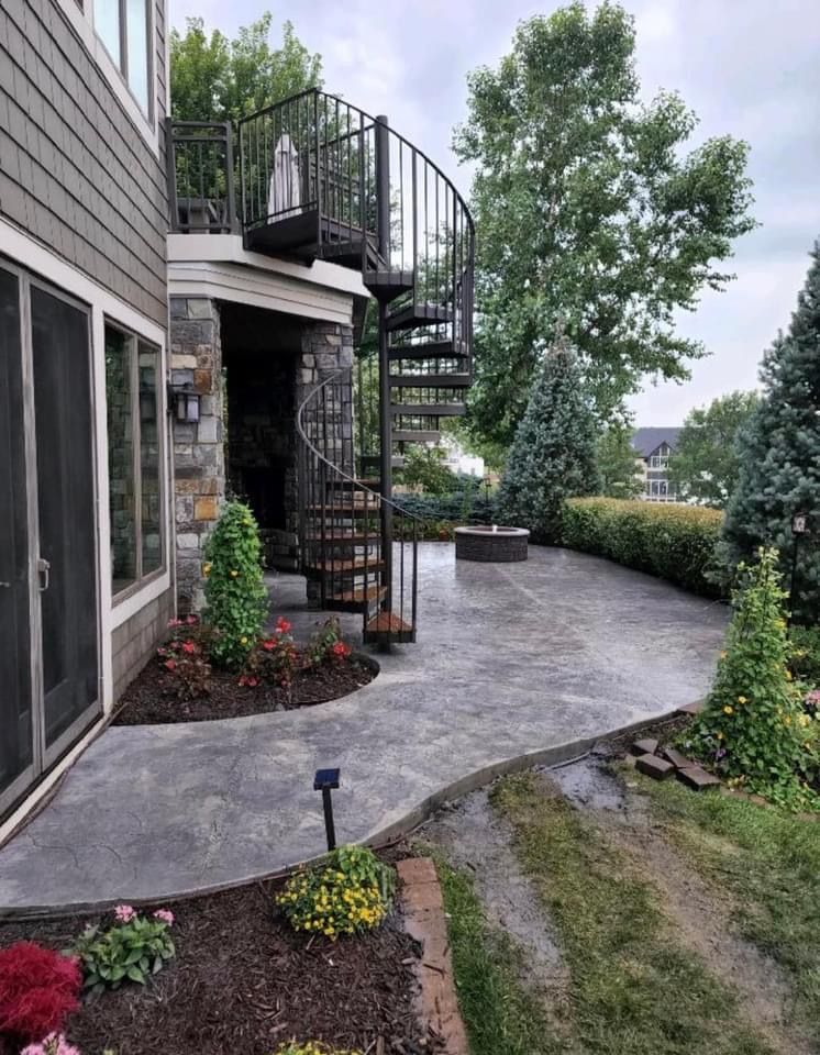 Pristine Custom Concrete Image