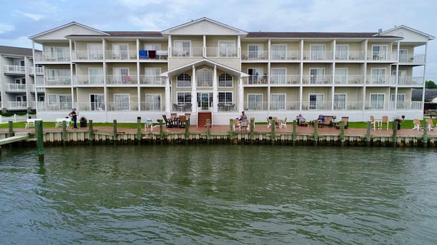 Images Hampton Inn & Suites Chincoteague-Waterfront