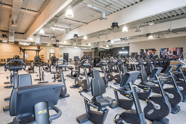 Bilder FitX Fitnessstudio
