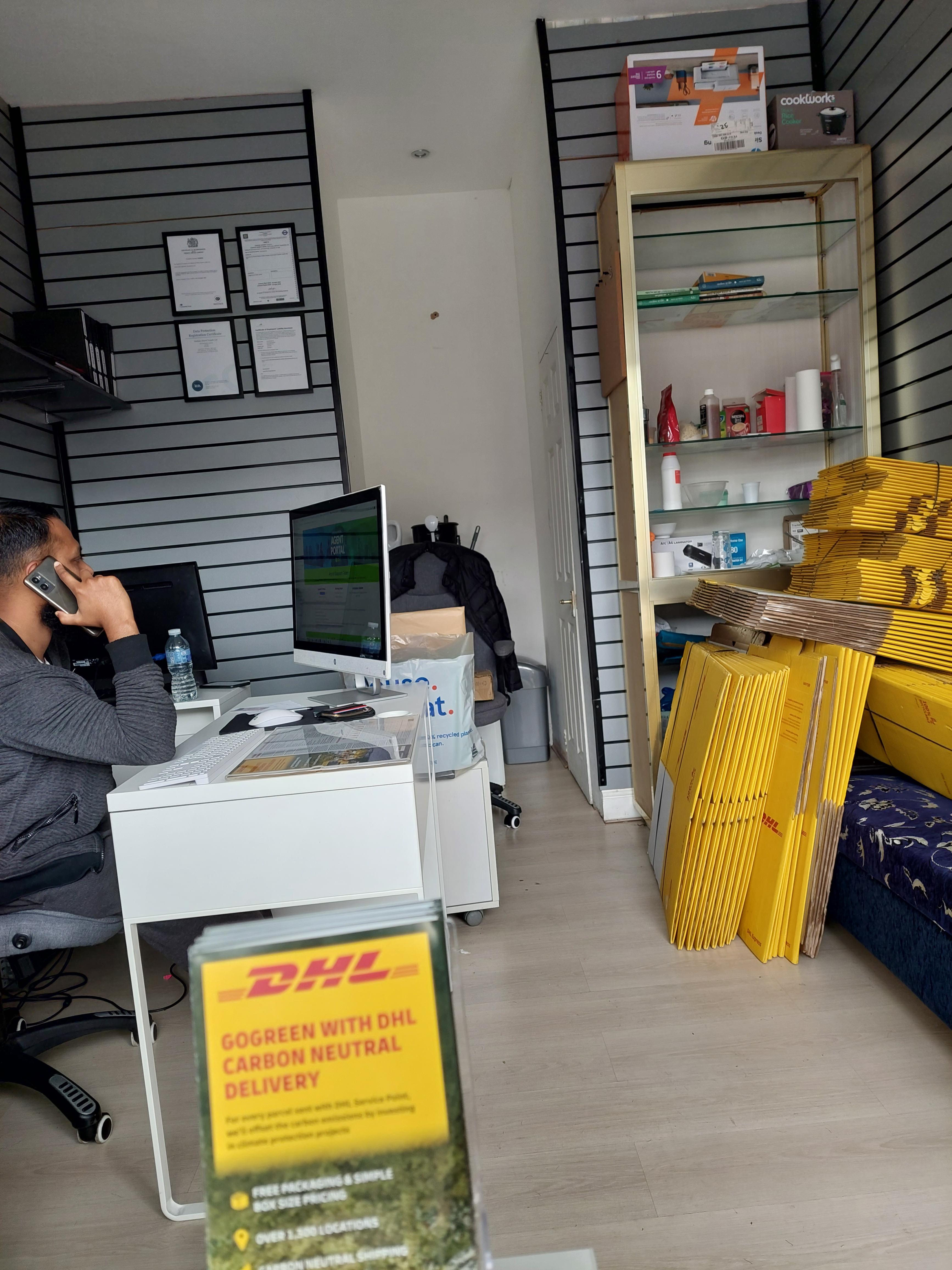 Images DHL Express Service Point (London City Office)