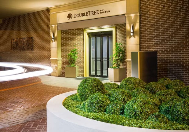 Images DoubleTree by Hilton Hotel Savannah Historic District