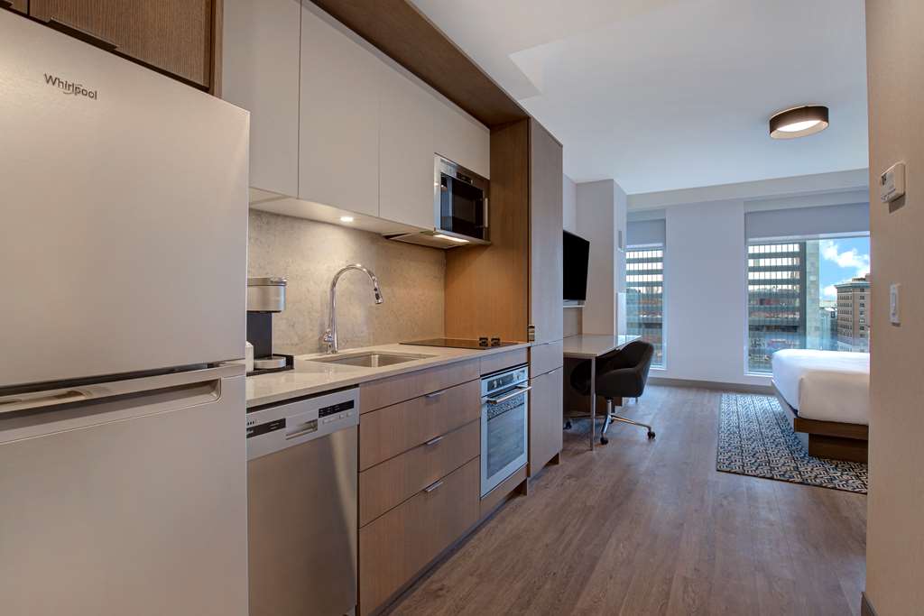 Images Homewood Suites by Hilton Montreal Downtown