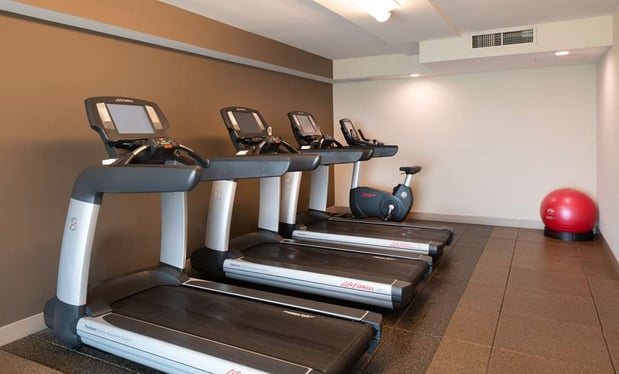 Images DoubleTree by Hilton Hotel & Suites Charleston Airport