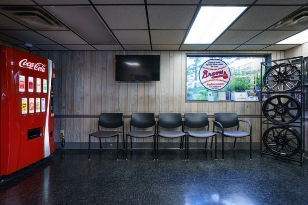 Images Bulldog Tire Discounters