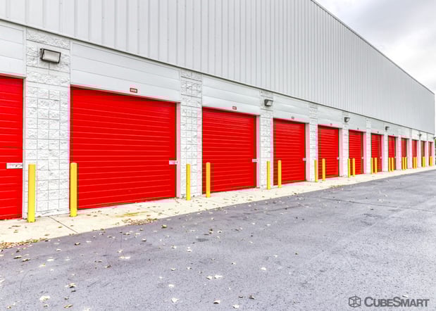 Images CubeSmart Self Storage