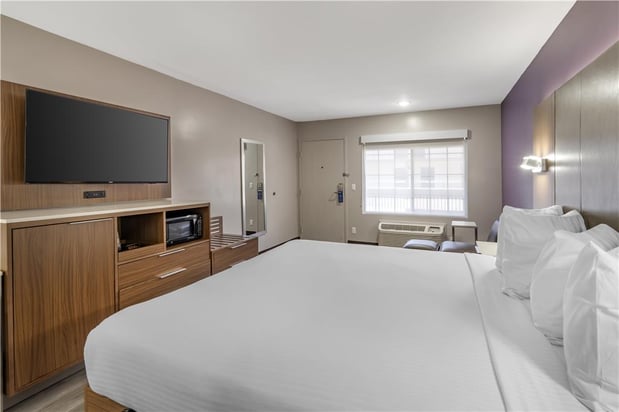 Images Best Western Airport Plaza Inn Hotel – Los Angeles LAX
