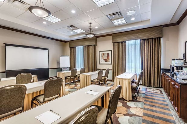 Images Hilton Garden Inn Gainesville