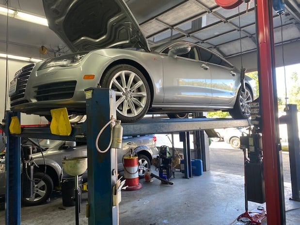 Images Everybody's Auto Service