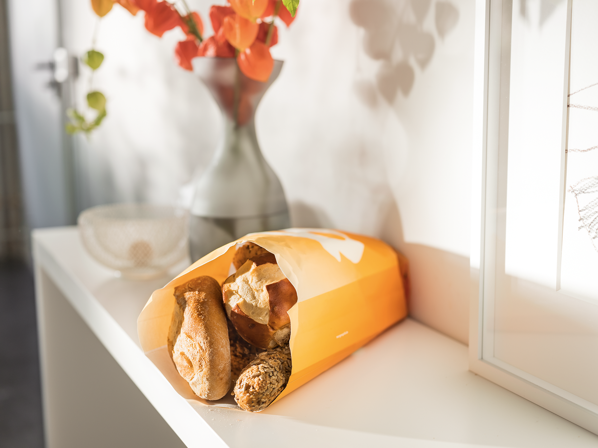 Morgengold Frühstückdienste ist Ihr Brötchenlieferservice in Kiel und Umgebung. 
Wir liefern Ihnen frische Brötchen direkt an die Haustüre - auch an Sonntagen und Feiertagen. 

Frühstück bestellen, Frühstücksservice, Frühstück Lieferservice, Brötchen Lief