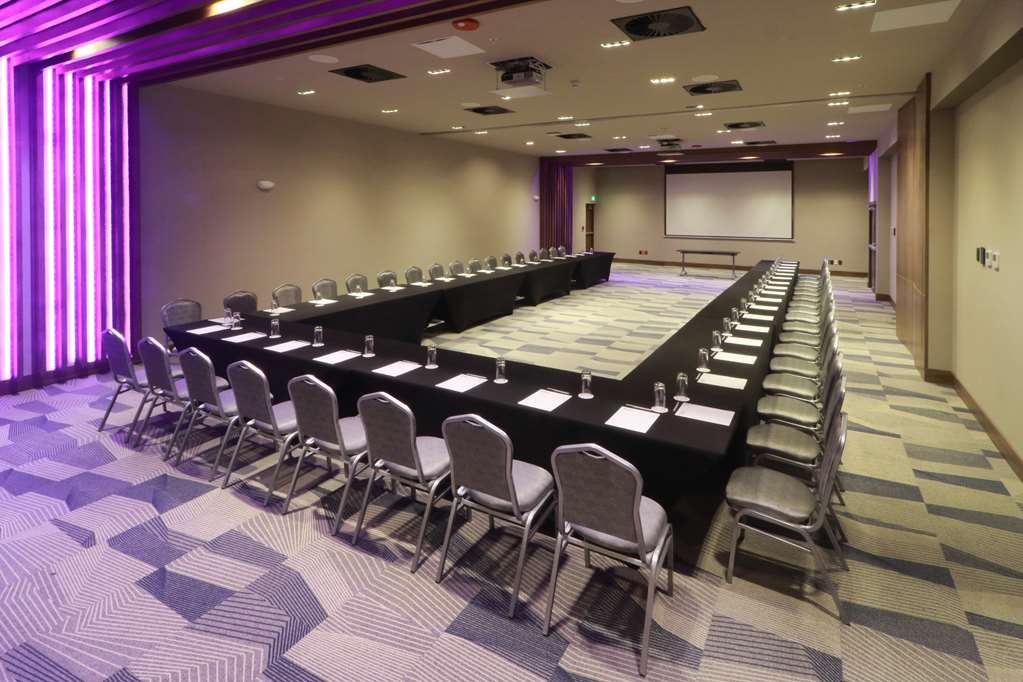 Images Hilton Garden Inn Monterrey Obispado