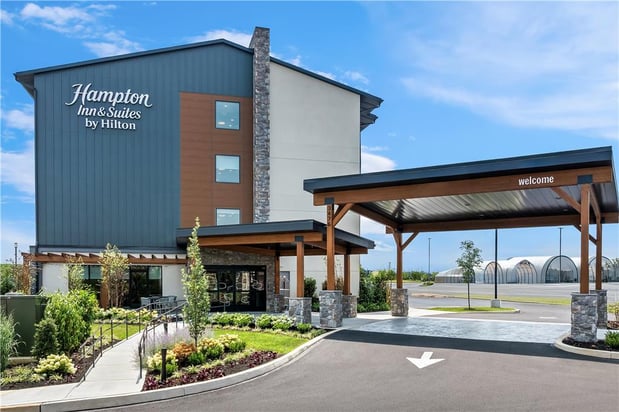 Images Hampton Inn and Suites by Hilton Intercourse
