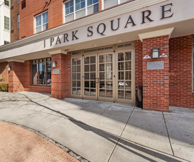 Images Park Square Apartments