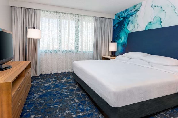 Images Embassy Suites by Hilton Tampa USF Near Busch Gardens