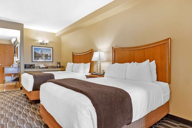 Images Best Western Plus Swiss Chalet Hotel & Suites