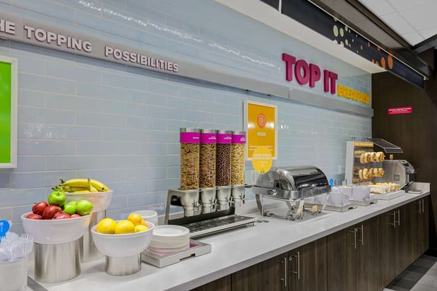 Images Tru by Hilton Lathrop