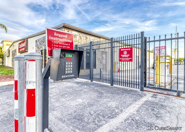 Images CubeSmart Self Storage