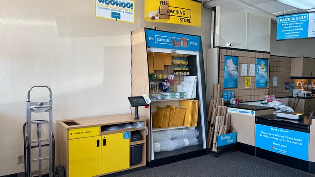 Images The UPS Store