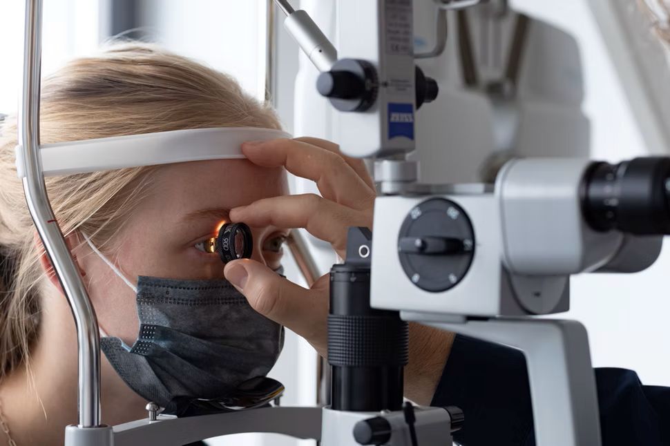 Augen-Tagesklinik an der Oberbaumbrücke MVZ GmbH, Warschauer Straße 38 in Berlin