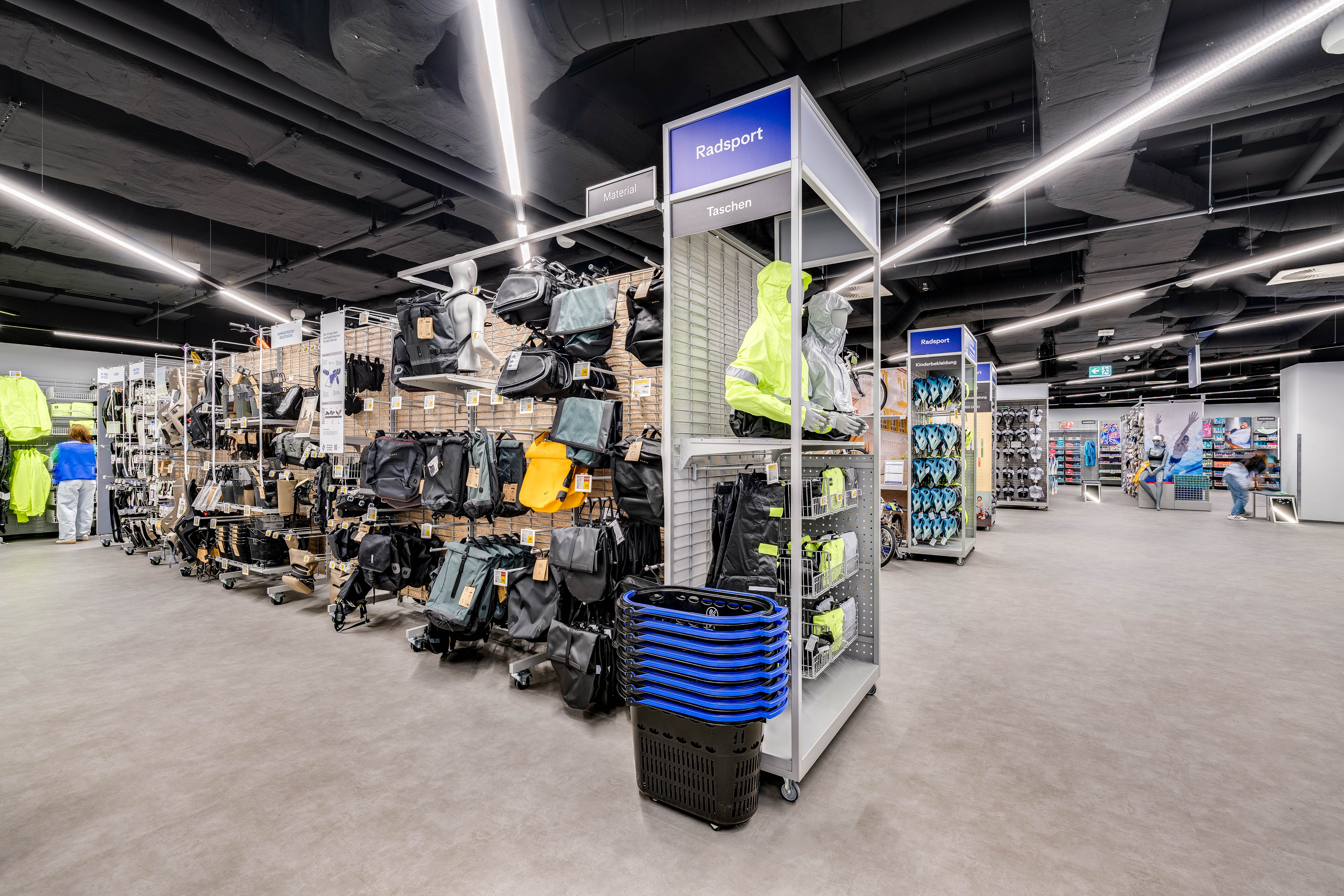 DECATHLON Dresden Elbepark, Peschelstraße 33 in Dresden