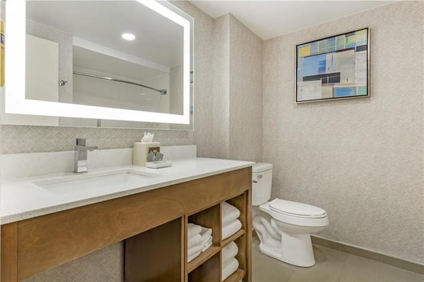 Images Best Western Plus Raleigh Crabtree Valley Hotel