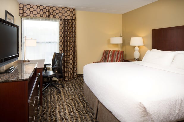 Images Holiday Inn Dubuque/Galena by IHG