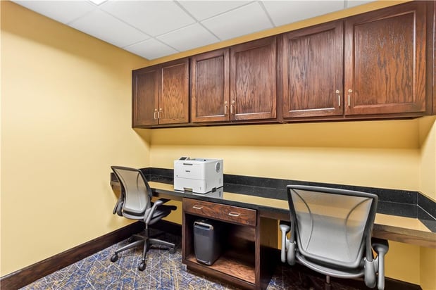 Images Hampton Inn - DeKalb (Near the University)