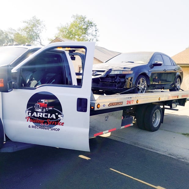 Images Garcia’s Towing Service