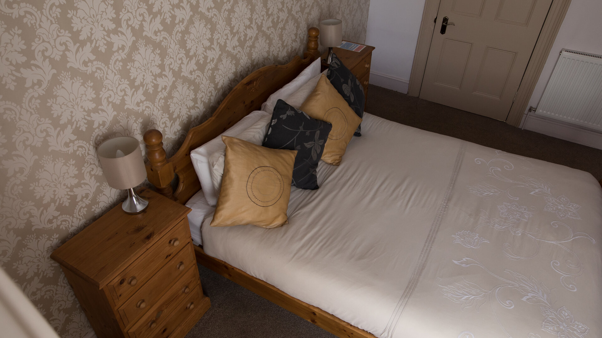 Images The Burrator Inn